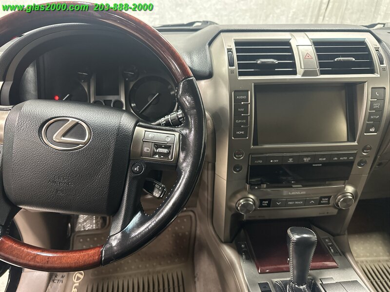 2016 Lexus GX 460 - Photo 26 - Bethany, CT 06524