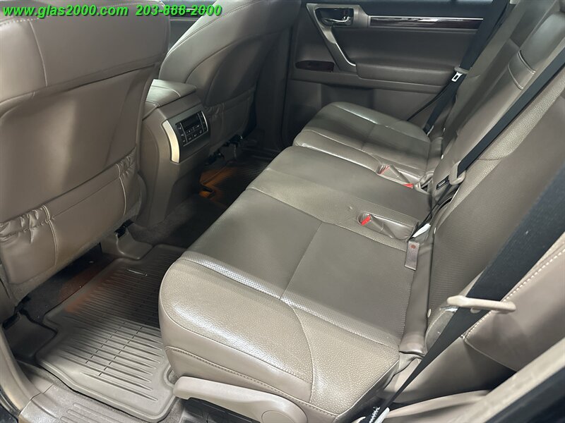 2016 Lexus GX 460 - Photo 9 - Bethany, CT 06524