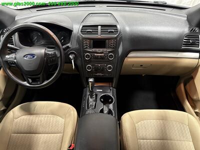 2017 Ford Explorer - Photo 6 - Bethany, CT 06524