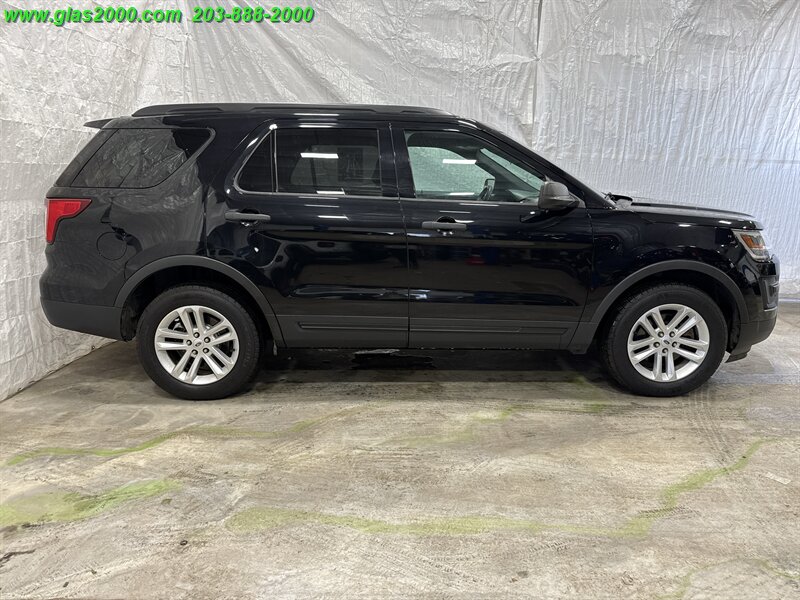 2017 Ford Explorer - Photo 14 - Bethany, CT 06524