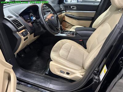 2017 Ford Explorer - Photo 3 - Bethany, CT 06524