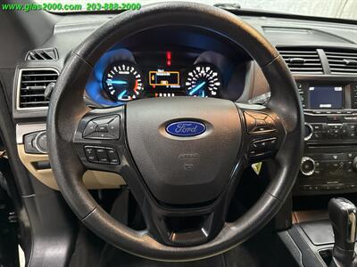 2017 Ford Explorer - Photo 4 - Bethany, CT 06524