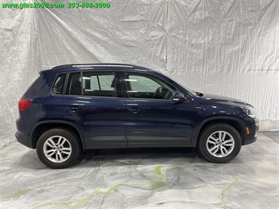 2015 Volkswagen Tiguan S 4Motion - Photo 14 - Bethany, CT 06524