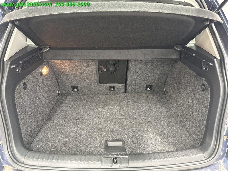 2015 Volkswagen Tiguan S 4Motion - Photo 15 - Bethany, CT 06524