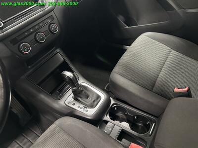 2015 Volkswagen Tiguan S 4Motion - Photo 27 - Bethany, CT 06524