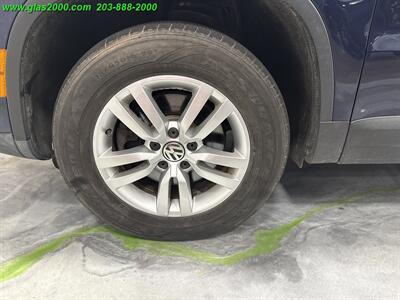2015 Volkswagen Tiguan S 4Motion - Photo 16 - Bethany, CT 06524