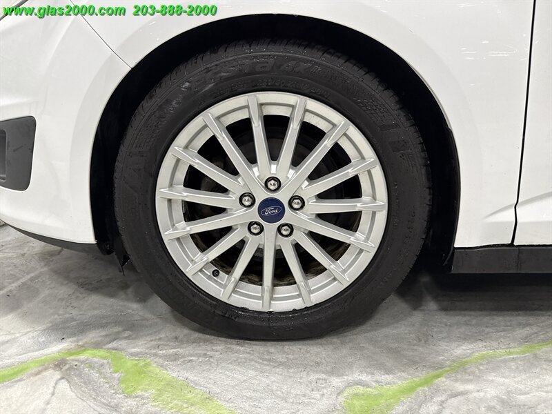 2016 Ford C-MAX Hybrid SE - Photo 16 - Bethany, CT 06524