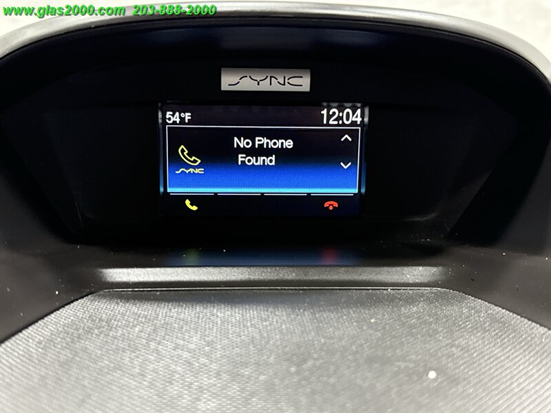 2016 Ford C-MAX Hybrid SE - Photo 11 - Bethany, CT 06524