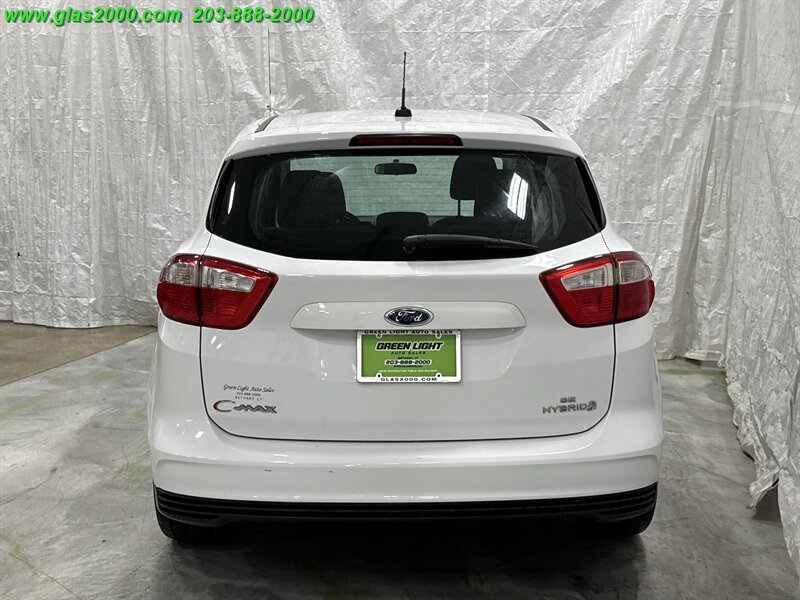 2016 Ford C-MAX Hybrid SE - Photo 20 - Bethany, CT 06524