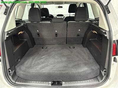 2016 Ford C-MAX Hybrid SE - Photo 15 - Bethany, CT 06524