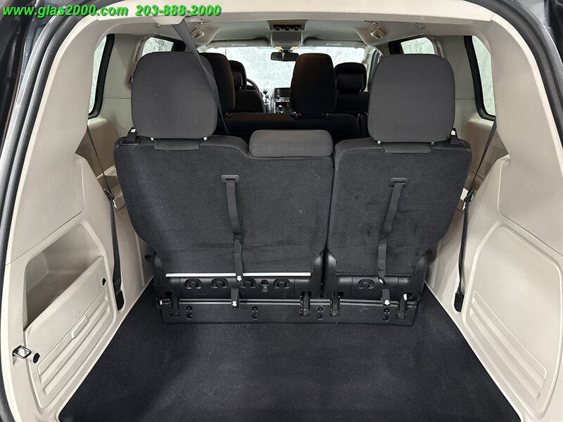 2018 Dodge Grand Caravan SE - Photo 15 - Bethany, CT 06524