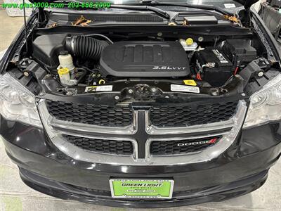 2018 Dodge Grand Caravan SE - Photo 12 - Bethany, CT 06524