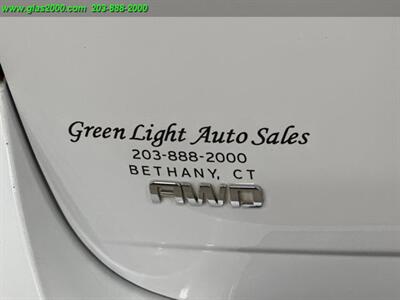 2010 Chevrolet Equinox LTZ   - Photo 16 - Bethany, CT 06524