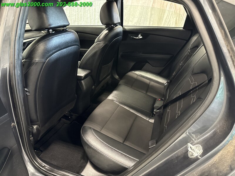 2021 Kia Forte GT-Line - Photo 9 - Bethany, CT 06524