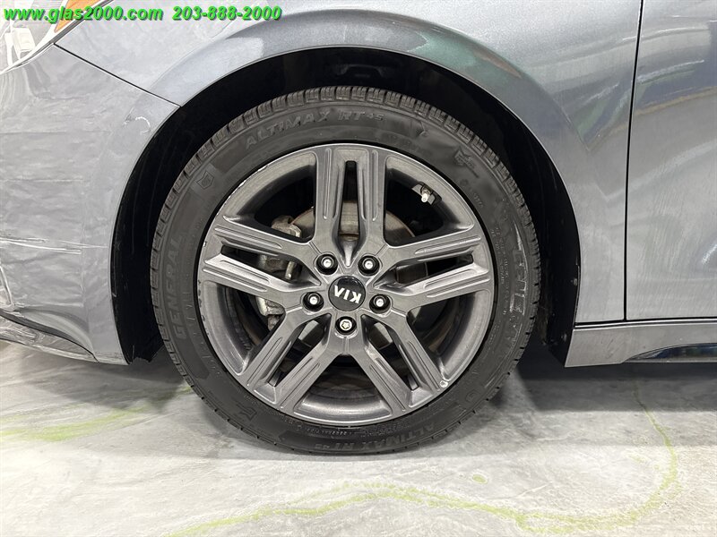 2021 Kia Forte GT-Line - Photo 16 - Bethany, CT 06524