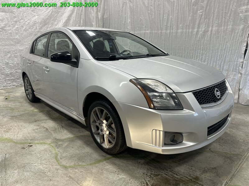 2012 Nissan Sentra SE-R Spec V - Photo 2 - Bethany, CT 06524