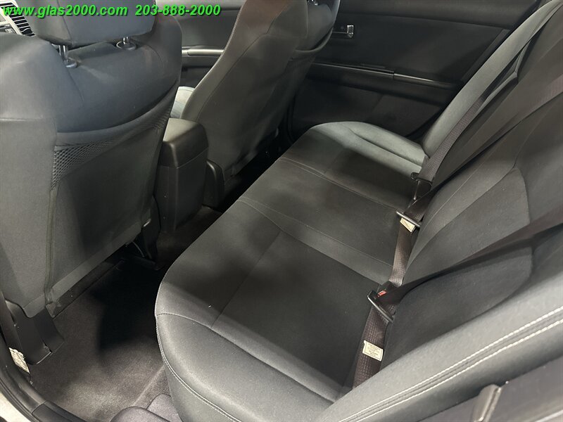 2012 Nissan Sentra SE-R Spec V - Photo 9 - Bethany, CT 06524