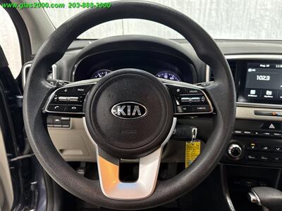 2020 Kia Sportage LX - Photo 4 - Bethany, CT 06524