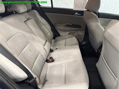 2020 Kia Sportage LX - Photo 10 - Bethany, CT 06524