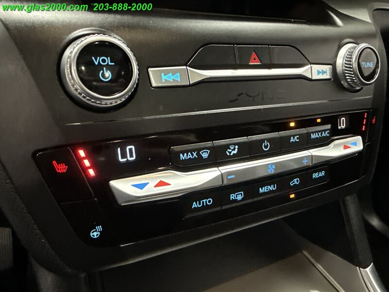 2020 Ford Explorer XLT - Photo 17 - Bethany, CT 06524