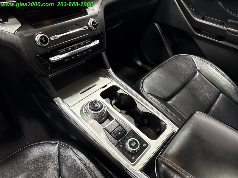 2020 Ford Explorer XLT - Photo 23 - Bethany, CT 06524