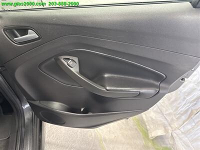 2017 Ford C-MAX Hybrid SE   - Photo 26 - Bethany, CT 06524