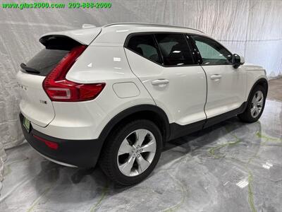2022 Volvo XC40 Momentum   - Photo 8 - Bethany, CT 06524