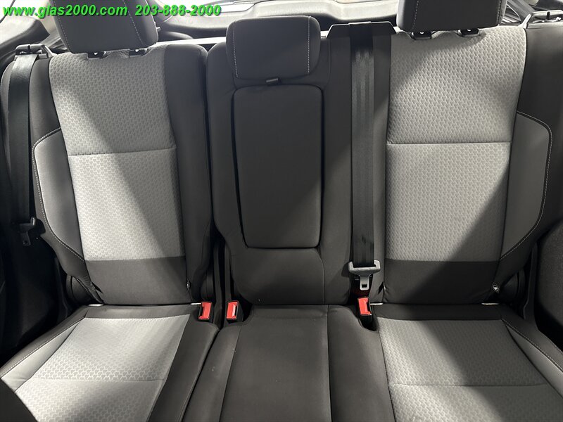 2017 Ford C-MAX Hybrid SE - Photo 24 - Bethany, CT 06524