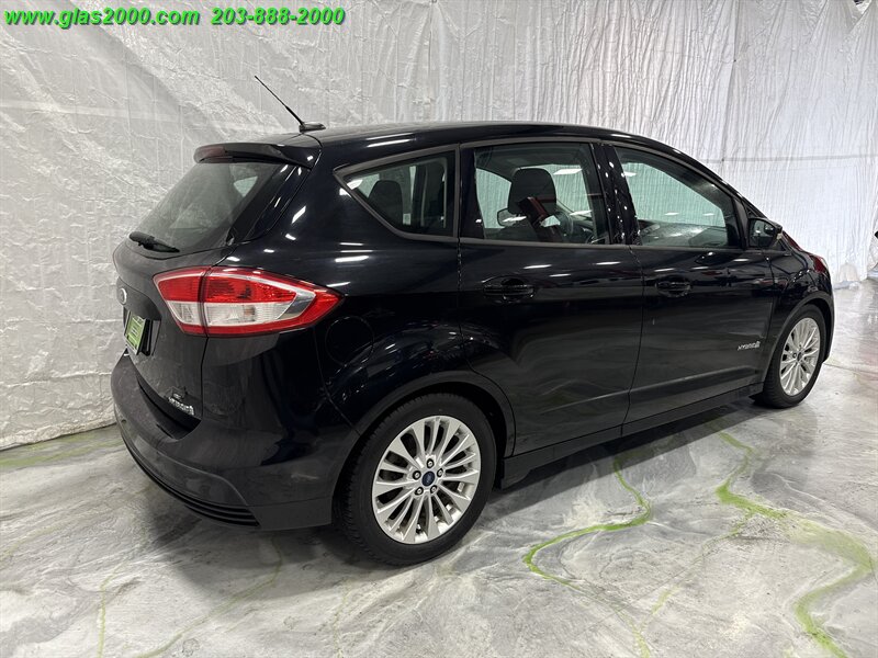 2017 Ford C-MAX Hybrid SE - Photo 8 - Bethany, CT 06524