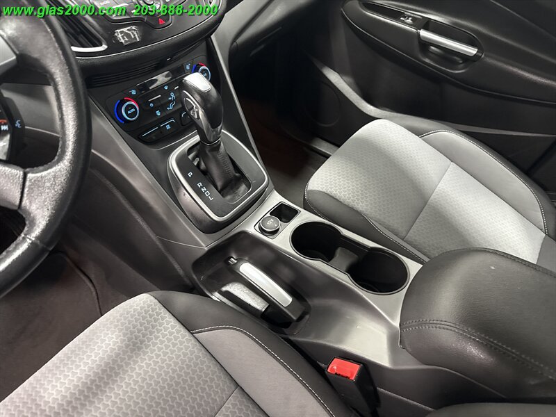 2017 Ford C-MAX Hybrid SE - Photo 28 - Bethany, CT 06524