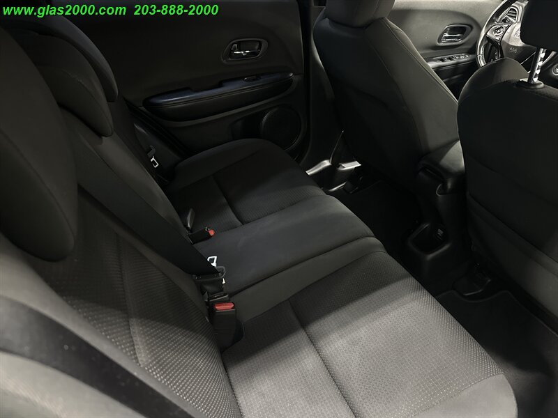 2019 Honda HR-V Sport - Photo 10 - Bethany, CT 06524