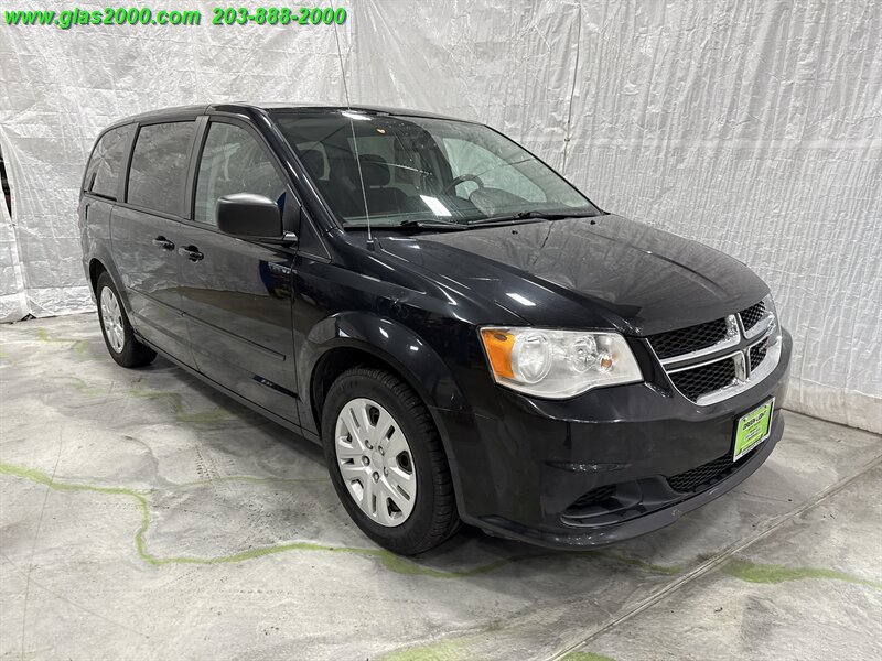 2017 Dodge Grand Caravan SE - Photo 2 - Bethany, CT 06524
