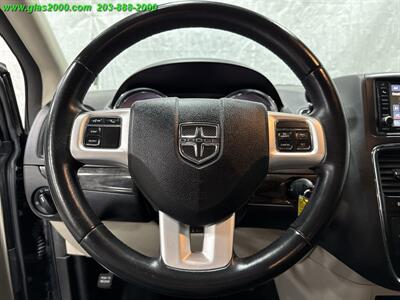 2017 Dodge Grand Caravan SE - Photo 4 - Bethany, CT 06524