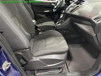 2016 Ford Transit Connect XLT   - Photo 5 - Bethany, CT 06524