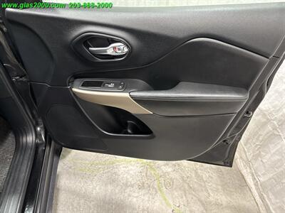 2017 Jeep Cherokee Latitude   - Photo 26 - Bethany, CT 06524