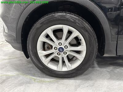 2018 Ford Escape SE - Photo 16 - Bethany, CT 06524