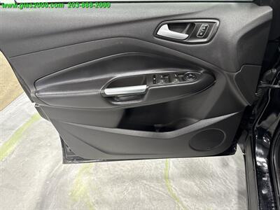 2018 Ford Escape SE - Photo 25 - Bethany, CT 06524