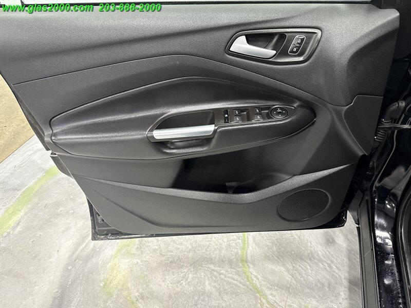 2018 Ford Escape SE - Photo 25 - Bethany, CT 06524