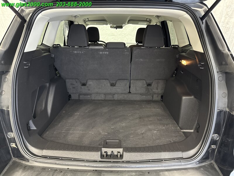 2018 Ford Escape SE - Photo 15 - Bethany, CT 06524