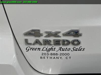 2012 Jeep Grand Cherokee Laredo   - Photo 38 - Bethany, CT 06524