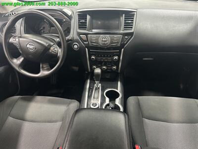 2020 Nissan Pathfinder S   - Photo 6 - Bethany, CT 06524