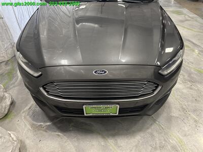 2016 Ford Fusion SE   - Photo 18 - Bethany, CT 06524