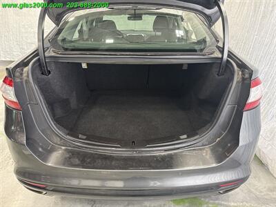 2016 Ford Fusion SE   - Photo 15 - Bethany, CT 06524