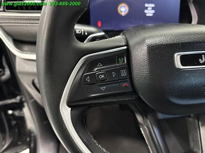 2023 Jeep Grand Cherokee Laredo - Photo 21 - Bethany, CT 06524