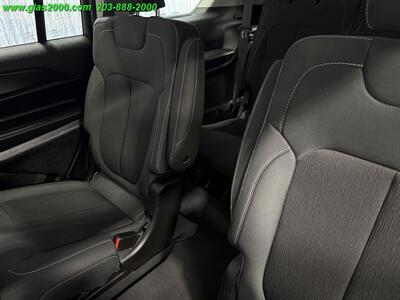 2023 Jeep Grand Cherokee Laredo - Photo 30 - Bethany, CT 06524