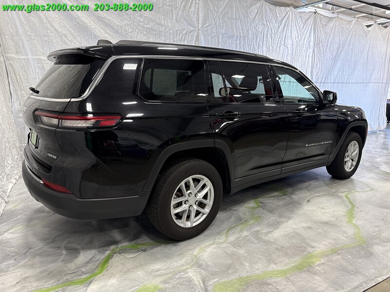 2023 Jeep Grand Cherokee Laredo - Photo 8 - Bethany, CT 06524