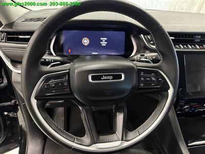 2023 Jeep Grand Cherokee Laredo - Photo 3 - Bethany, CT 06524