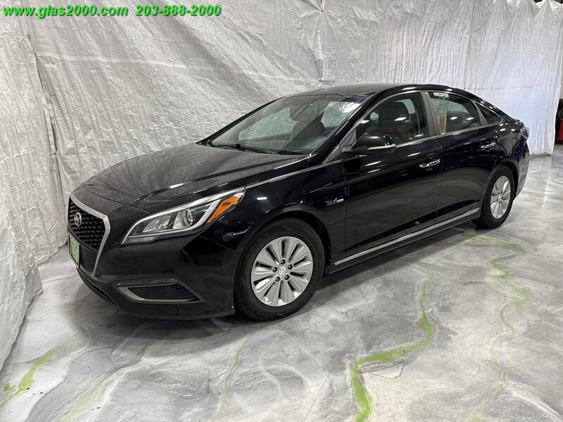 2016 Hyundai SONATA Hybrid SE  