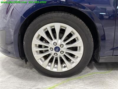 2017 Ford C-MAX Hybrid SE   - Photo 16 - Bethany, CT 06524