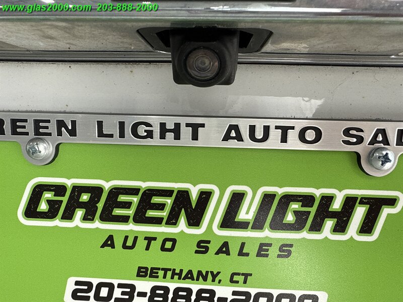 2018 Chevrolet Traverse LT Cloth w/1LT - Photo 30 - Bethany, CT 06524